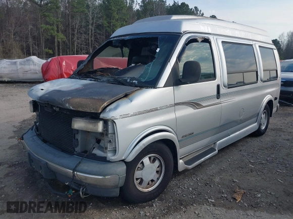 1996 Chevrolet Express Cargo Van w/YF7 with VIN 1GBFG15RXT1019130, listed as a IAAI auction lot 41674417 with 1 mi miles. Bid and sale history available at carsss.com. Image 2.