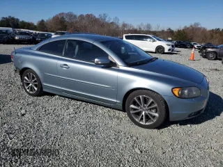 2010 Volvo C70 with VIN YV1672MC7AJ092851, listed as a Copart auction lot 82639664 with 73,004 mi miles and Salvage Title. Bid and sale history available at carsss.com. Image 4.