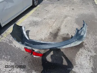 2013 Hyundai Elantra Limited с VIN 5NPDH4AE3DH399653, выставлен на аукционе IAAI как лот 42577802 с пробегом 141 631 миль миль и . История ставок и продаж доступна на DreamBid. Изображение 12.