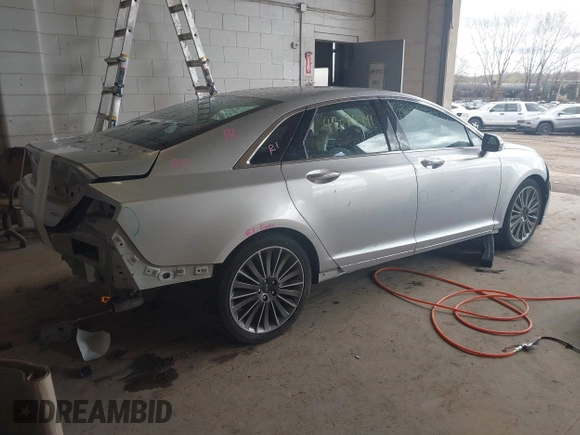 2016 Lincoln MKZ Hybrid z VIN 3LN6L2LU5GR608372, wystawiony jako IAAI lot #42078341 z przebiegiem 141 887 mil mil oraz . Historia ofert i sprzedaży dostępna na DreamBid. Obrazek 4.