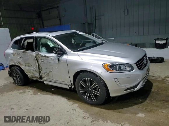 2017 Volvo XC60 Dynamic z VIN YV440MRR8H2115968, wystawiony jako Copart lot #84328474 z przebiegiem 89 953 mil mil oraz Szkoda całkowita • Salvage title. Historia ofert i sprzedaży dostępna na DreamBid. Obrazek 12.