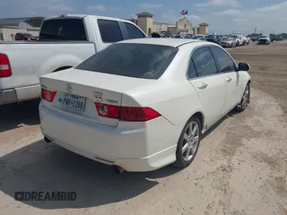 2004 Acura TSX w/Navigation z VIN JH4CL96944C016459, wystawiony jako IAAI lot #42395688 z przebiegiem 205 828 mil mil oraz . Historia ofert i sprzedaży dostępna na DreamBid. Obrazek 4.