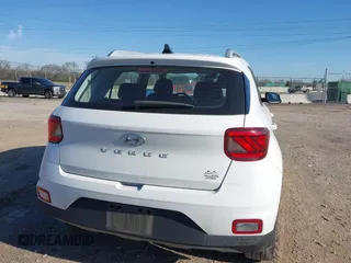2022 Hyundai Venue SEL with VIN KMHRC8A32NU163864, listed as a IAAI auction lot 41814492 with 99,957 mi miles and . Bid and sale history available at DreamBid. Image 16.