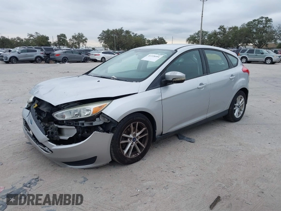 2015 Ford Focus SE with VIN 1FADP3K25FL328797, listed as a IAAI auction lot 41328404 with 72,368 mi miles. Bid and sale history available at carsss.com. Image 2.