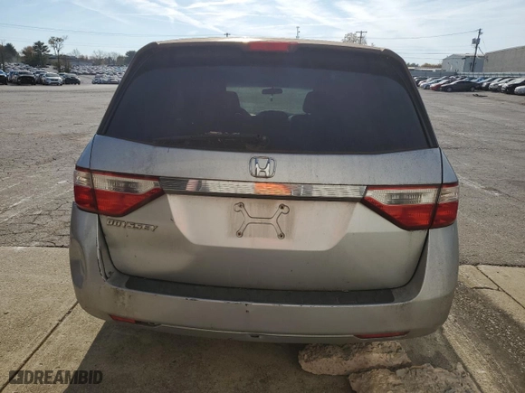 2012 Honda Odyssey LX with VIN 5FNRL5H28CB110575, listed as a Copart auction lot 76103284 with 184,414 mi miles and Clean Title. Bid and sale history available at carsss.com. Image 6.