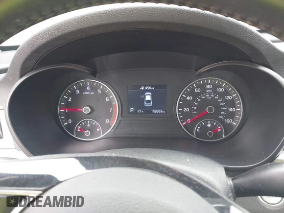 2019 Kia Optima LX with VIN 5XXGT4L38KG304763, listed as a IAAI auction lot 41977858 with 143,569 mi miles. Bid and sale history available at carsss.com. Image 7.