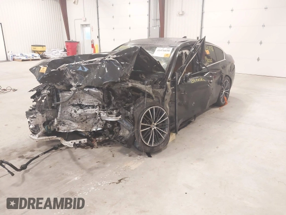 2022 BMW 5 Series 540i xDrive with VIN WBA73BJ09NWX56346, listed as a IAAI auction lot 41476038 with Not provided miles and . Bid and sale history available at DreamBid. Image 16.