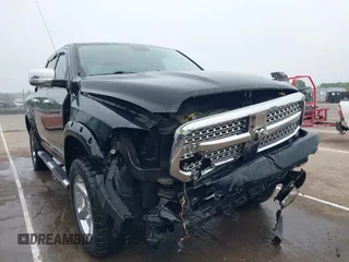 2013 Ram 1500 Express z VIN 1C6RR6KT2DS617294, wystawiony jako IAAI lot #42031712 z przebiegiem 188 723 mil mil oraz . Historia ofert i sprzedaży dostępna na DreamBid. Obrazek 6.