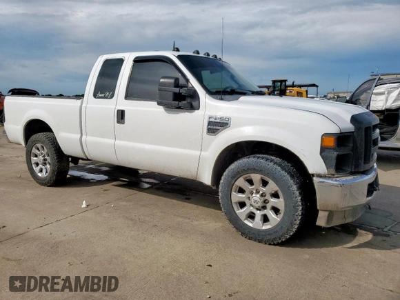 2008 Ford F-250 XL z VIN 1FTNX20508ED32012, wystawiony jako Copart lot #60426005 z przebiegiem 379 231 mil mil oraz Szkoda całkowita • Salvage title. Historia ofert i sprzedaży dostępna na DreamBid. Obrazek 4.