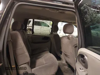 2004 Chevrolet TrailBlazer EXT LT with VIN 1GNET16SX46215438, listed as a IAAI auction lot 41481236 with 240,215 mi miles. Bid and sale history available at carsss.com. Image 8.