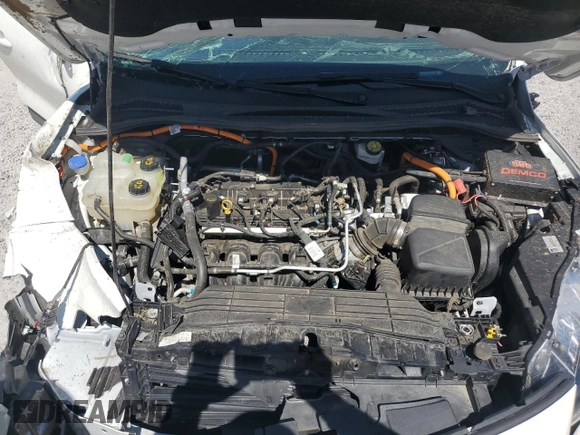 2020 Ford Escape Titanium Hybrid with VIN 1FMCU9DZ9LUC30255, listed as a Copart auction lot 59558215 with 46,303 mi miles and Salvage title. Bid and sale history available at DreamBid. Image 12.