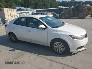 2011 Kia Forte EX with VIN KNAFU4A24B5322892, listed as a Copart auction lot 69071204 with 206,270 mi miles and Salvage Title. Bid and sale history available at carsss.com. Image 4.