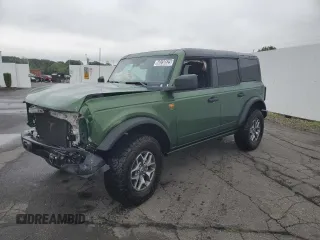 2025 Ford Bronco Badlands z VIN 1FMEE9BP1SLA66088, wystawiony jako Copart lot #60238525 z przebiegiem 1 419 mil mil oraz Czysty tytuł • Clean title. Historia ofert i sprzedaży dostępna na DreamBid. Obrazek 1.