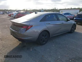 2023 Hyundai Elantra SEL with VIN KMHLM4AG8PU436114, listed as a IAAI auction lot 41588582 with 36,770 mi miles and . Bid and sale history available at carsss.com. Image 4.
