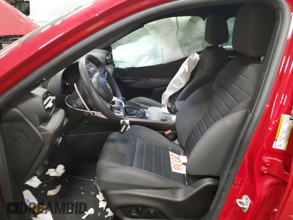2024 Dodge Hornet R/T z VIN ZACPDFCW2R3A30119, wystawiony jako Copart lot #55143155 z przebiegiem 34 158 mil mil oraz Nie do naprawy • Non repairable. Historia ofert i sprzedaży dostępna na DreamBid. Obrazek 7.