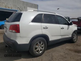 2012 Kia Sorento LX with VIN 5XYKT3A69CG306102, listed as a Copart auction lot 52996225 with 173,640 mi miles and Salvage Title. Bid and sale history available at carsss.com. Image 3.