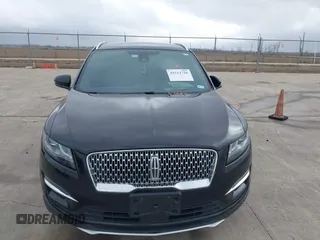 2019 Lincoln MKC Select with VIN 5LMCJ2C99KUL52725, listed as a IAAI auction lot 41512726 with 119,422 mi miles and . Bid and sale history available at DreamBid. Image 6.