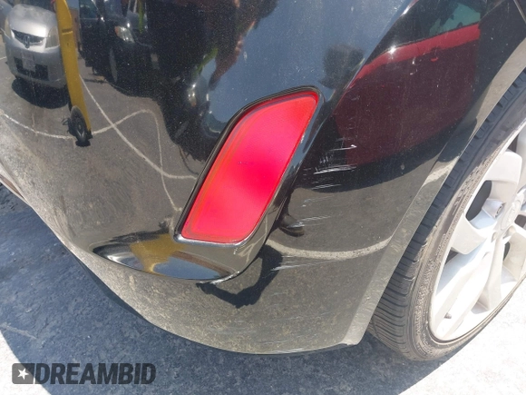 2013 Hyundai Veloster w/Gray Int with VIN KMHTC6AD2DU140750, listed as a IAAI auction lot 42615351 with 191,873 mi miles and . Bid and sale history available at DreamBid. Image 6.