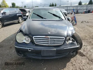 2007 Mercedes-Benz C 280 Luxury z VIN WDBRF92H77F900669, wystawiony jako Copart lot #64204535 z przebiegiem 148 412 mil mil oraz Szkoda całkowita • Salvage title. Historia ofert i sprzedaży dostępna na DreamBid. Obrazek 5.