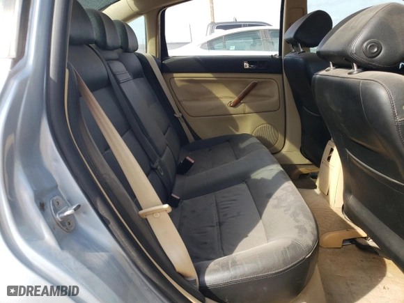 2001 Volkswagen Passat GLX with VIN WVWRH63B21P130371, listed as a Copart auction lot 78907784 with 328,221 mi miles and Clean Title. Bid and sale history available at carsss.com. Image 10.