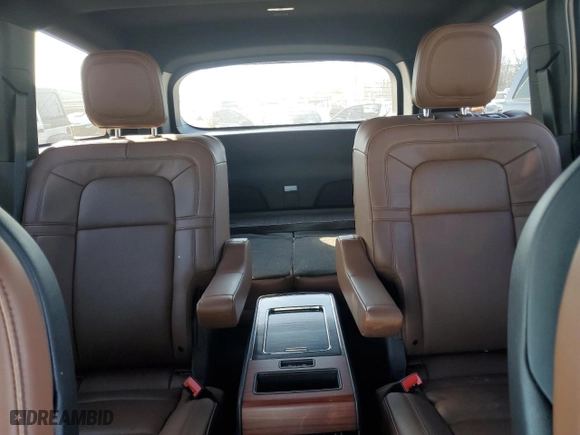 2023 Lincoln Aviator Reserve with VIN 5LM5J7WC7PGL14770, listed as a Copart auction lot 86992014 with 22,267 mi miles and Salvage Title. Bid and sale history available at carsss.com. Image 10.