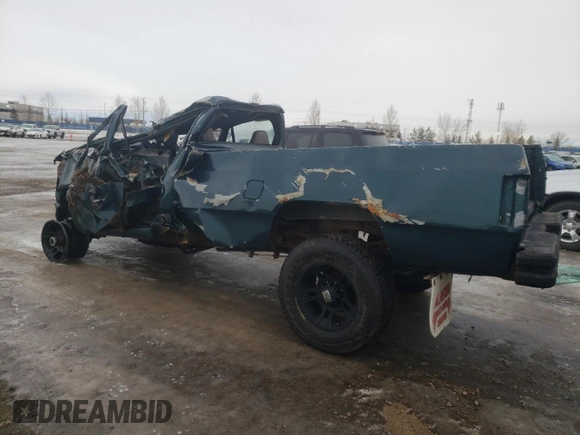1993 Dodge D/W 250 with VIN 1B7KM26C5PS179046, listed as a Copart auction lot 84036284 with Not Provided miles and Salvage Title. Bid and sale history available at carsss.com. Image 2.