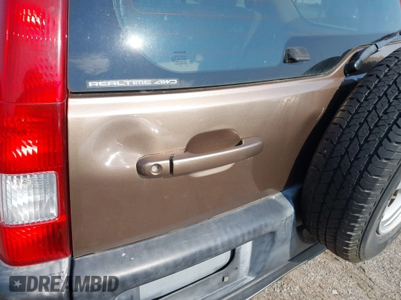 2003 Honda CR-V EX z VIN JHLRD78843C039985, wystawiony jako IAAI lot #42410668 z przebiegiem 208 567 mil mil oraz . Historia ofert i sprzedaży dostępna na DreamBid. Obrazek 6.