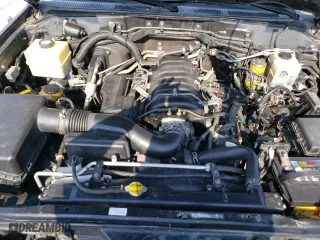 2007 Lexus LX 470 with VIN JTJHT00W774022270, listed as a Copart auction lot 76080954 with 175,087 mi miles and Clean Title. Bid and sale history available at carsss.com. Image 12.