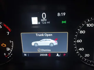 2020 Cadillac CT4 Sport z VIN 1G6DG5RK9L0131773, wystawiony jako IAAI lot #41810511 z przebiegiem 28 308 mil mil oraz . Historia ofert i sprzedaży dostępna na DreamBid. Obrazek 16.