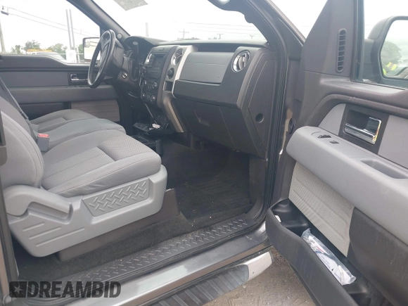 2013 Ford F-150 XL with VIN 1FTFX1EF7DFC39086, listed as a IAAI auction lot 42611796 with 89,721 mi miles and . Bid and sale history available at DreamBid. Image 5.