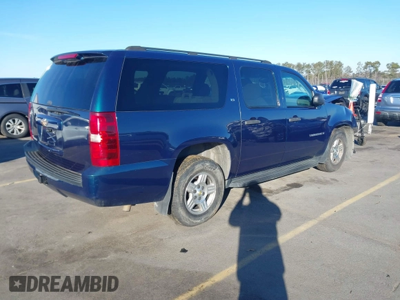 2007 Chevrolet Suburban LT with VIN 3GNFC16J07G102869, listed as a IAAI auction lot 41428031 with Not provided miles and . Bid and sale history available at DreamBid. Image 4.