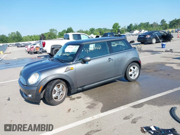 2010 MINI Hardtop with VIN WMWMF3C51ATZ61146, listed as a IAAI auction lot 42611461 with 96,038 mi miles and . Bid and sale history available at DreamBid. Image 16.