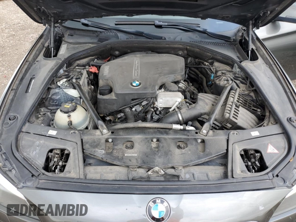 2014 BMW 5 Series 528i z VIN WBA5A5C56ED512012, wystawiony jako Copart lot #54426355 z przebiegiem 101 531 mil mil oraz Szkoda całkowita • Salvage title. Historia ofert i sprzedaży dostępna na DreamBid. Obrazek 11.