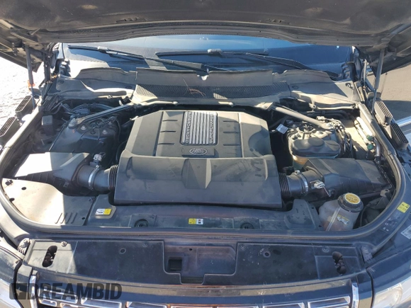 2017 Land Rover Range Rover with VIN SALGS5FE3HA339374, listed as a Copart auction lot 80572104 with 129,795 mi miles and Clean title. Bid and sale history available at DreamBid. Image 12.