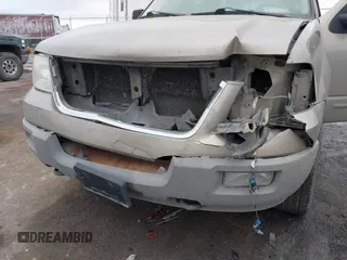 2003 Ford Expedition XLT Value z VIN 1FMPU16W83LA24310, wystawiony jako IAAI lot #41655746 z przebiegiem 201 482 mil mil oraz . Historia ofert i sprzedaży dostępna na DreamBid. Obrazek 6.