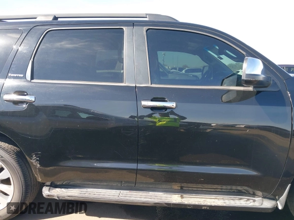 2014 Toyota Sequoia Limited with VIN 5TDKY5G13ES055656, listed as a IAAI auction lot 41616322 with 118,859 mi miles. Bid and sale history available at carsss.com. Image 13.