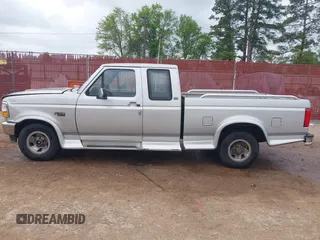 1996 Ford F-150 with VIN 1FTEX15H6TKA38105, listed as a IAAI auction lot 41936330 with 198,732 mi miles. Bid and sale history available at carsss.com. Image 14.
