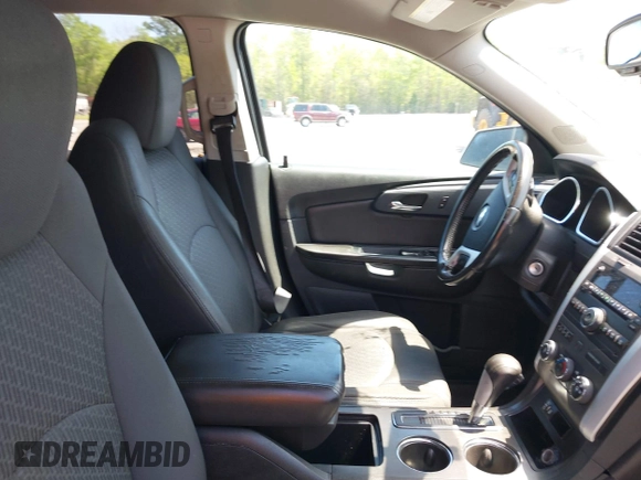 2012 Chevrolet Traverse 1LT z VIN 1GNKVGED9CJ244802, wystawiony jako IAAI lot #41982630 z przebiegiem 173 485 mil mil oraz . Historia ofert i sprzedaży dostępna na DreamBid. Obrazek 5.