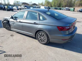 2021 Volkswagen Jetta S z VIN 3VWC57BU7MM050305, wystawiony jako IAAI lot #41937263 z przebiegiem 41 241 mil mil oraz . Historia ofert i sprzedaży dostępna na DreamBid. Obrazek 3.