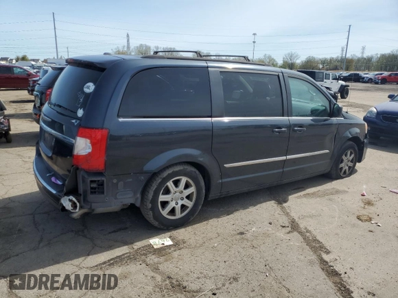 2013 Chrysler Town & Country Touring with VIN 2C4RC1BG4DR594005, listed as a Copart auction lot 54235535 with 114,356 mi miles and Clean Title. Bid and sale history available at DreamBid. Image 3.
