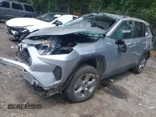 2022 Toyota RAV4 Hybrid XLE z VIN 4T3RWRFV7NU063922, wystawiony jako IAAI lot #42585891 z przebiegiem Nie podano mil oraz . Historia ofert i sprzedaży dostępna na DreamBid. Obrazek 22.