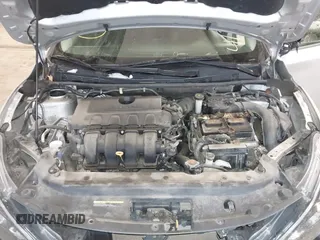 2019 Nissan Sentra S z VIN 3N1AB7AP7KY345072, wystawiony jako IAAI lot #41284957 z przebiegiem 104 084 mil mil oraz . Historia ofert i sprzedaży dostępna na DreamBid. Obrazek 10.