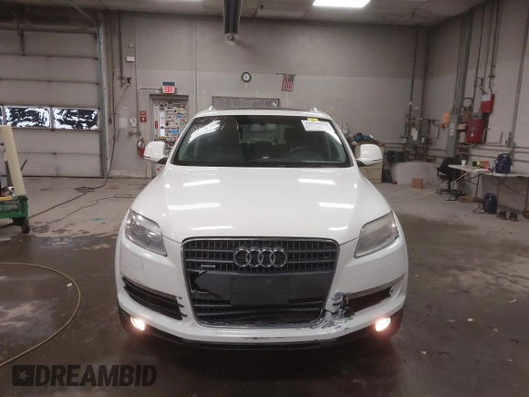 2007 Audi Q7 Premium with VIN WA1BY74L37D058938, listed as a IAAI auction lot 41928034 with 163,779 mi miles and . Bid and sale history available at DreamBid. Image 12.