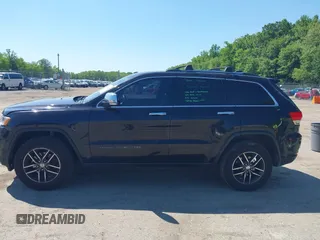 2018 Jeep Grand Cherokee Limited with VIN 1C4RJFBG7JC287046, listed as a IAAI auction lot 42296828 with 155,821 mi miles and . Bid and sale history available at DreamBid. Image 14.