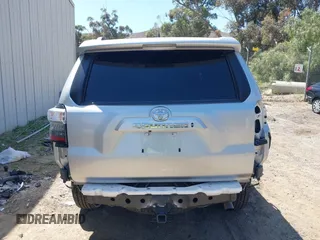 2023 Toyota 4Runner SR5 с VIN JTEMU5JR1P6089760, выставлен на аукционе IAAI как лот 42320237 с пробегом 52 939 миль миль и . История ставок и продаж доступна на DreamBid. Изображение 17.