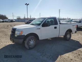 2013 Ford F-150 XL with VIN 1FTMF1EM6DFC81676, listed as a Copart auction lot 44700115 with 105,548 mi miles and Salvage Title. Bid and sale history available at carsss.com. Image 1.