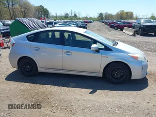 2013 Toyota Prius One with VIN JTDKN3DU4D5665193, listed as a IAAI auction lot 42137373 with 196,469 mi miles. Bid and sale history available at carsss.com. Image 13.