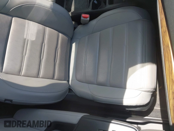 2019 Honda CR-V EX-L with VIN 7FARW1H85KE001692, listed as a IAAI auction lot 42039524 with 58,850 mi miles. Bid and sale history available at carsss.com. Image 5.