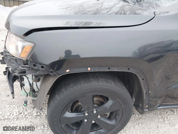 2015 Jeep Grand Cherokee Altitude with VIN 1C4RJFAG1FC210908, listed as a IAAI auction lot 41550173 with 168,905 mi miles. Bid and sale history available at carsss.com. Image 19.