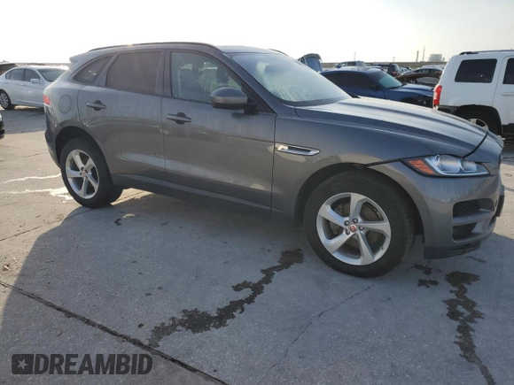 2017 Jaguar F-Pace 20d Premium with VIN SADCJ2BNXHA488379, listed as a Copart auction lot 54274695 with 91,271 mi miles and Clean Title. Bid and sale history available at DreamBid. Image 4.